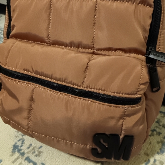 Steve Madden back pack - Picture 3 of 7